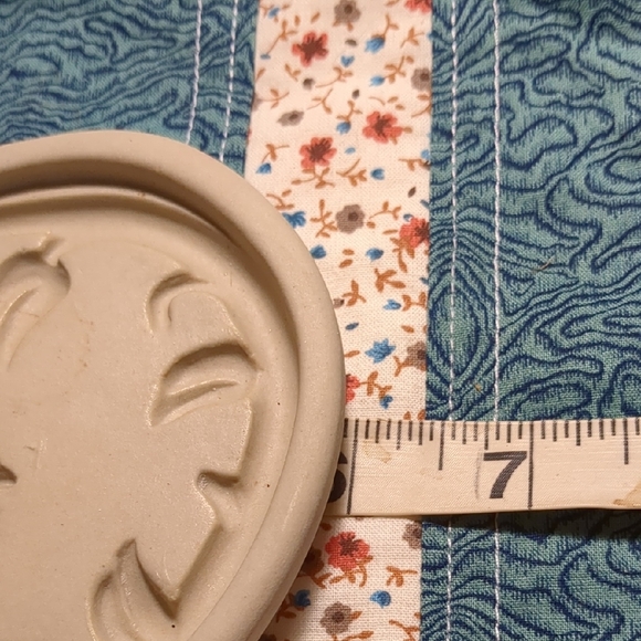 Vintage 1999 Pampered Chef Come To The Table Heart Cookie Mold - Picture 4 of 5